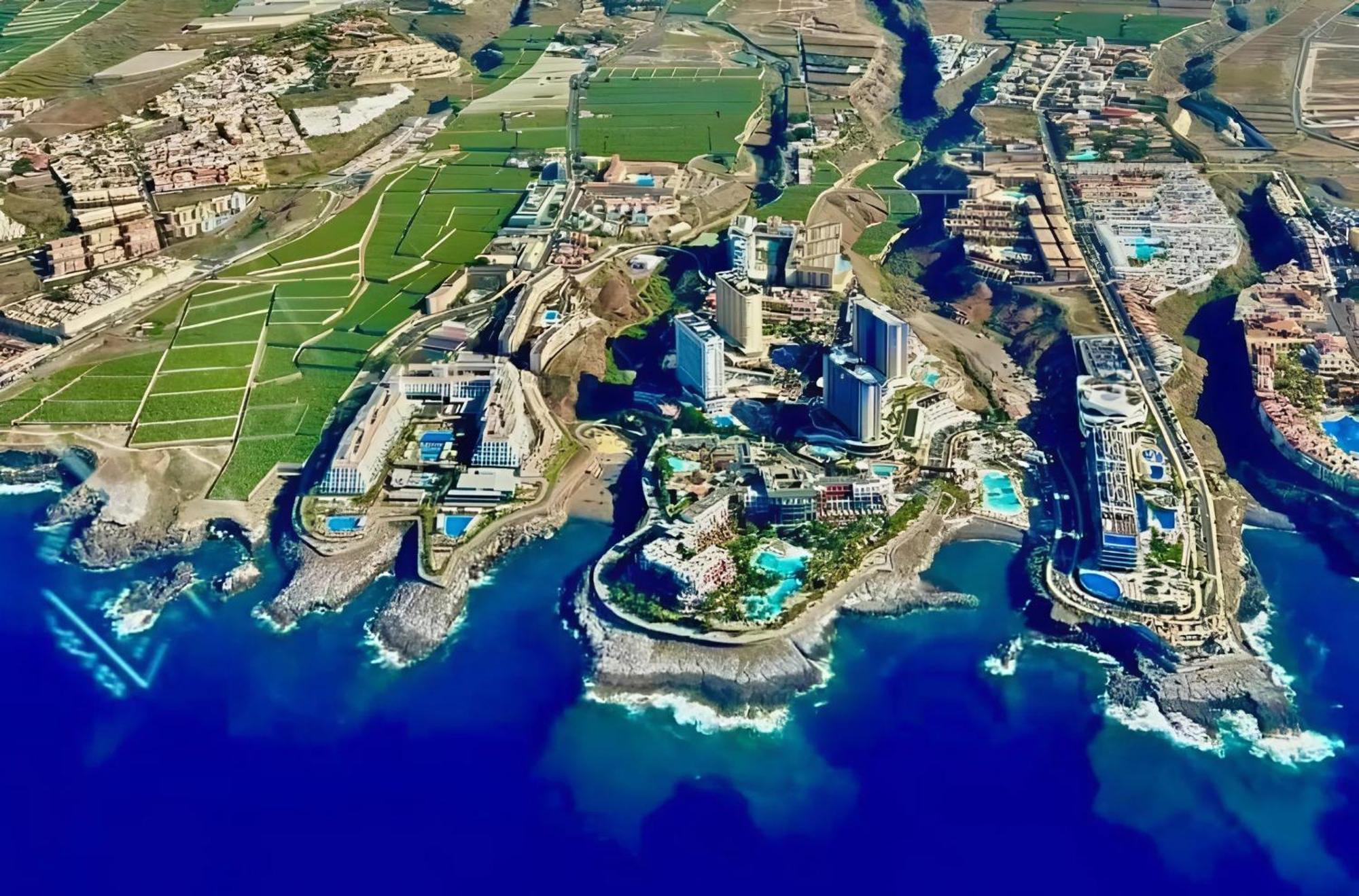 Skyline View Apartment - Free Private Parking Including & Guest Bonus Costa Adeje  Exterior photo